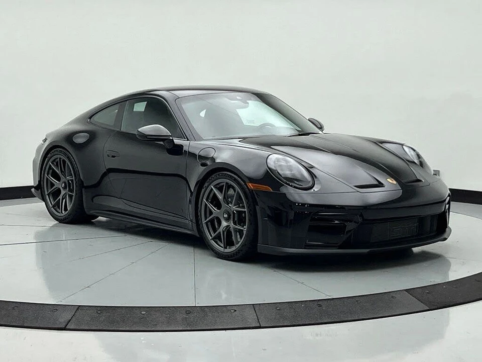 2026 Porsche 992 GT3 - Image 9 of 31