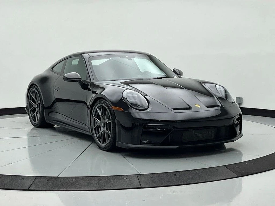 2026 Porsche 992 GT3 - Image 8 of 31