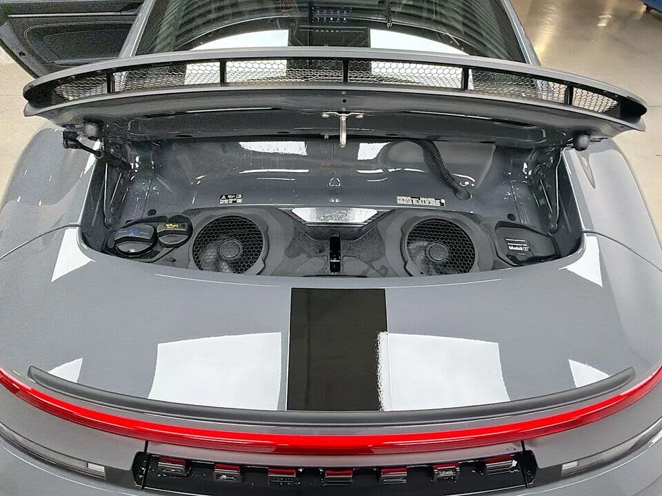 2026 Porsche 992 GT3 - Image 26 of 31