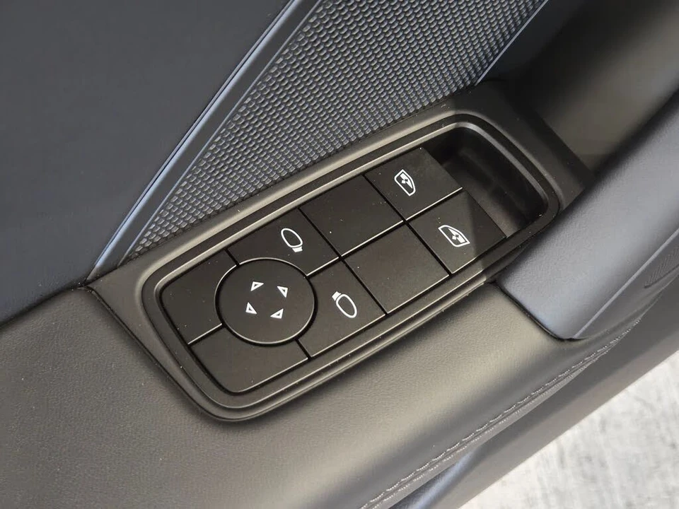 2026 Porsche 992 GT3 - Image 13 of 29
