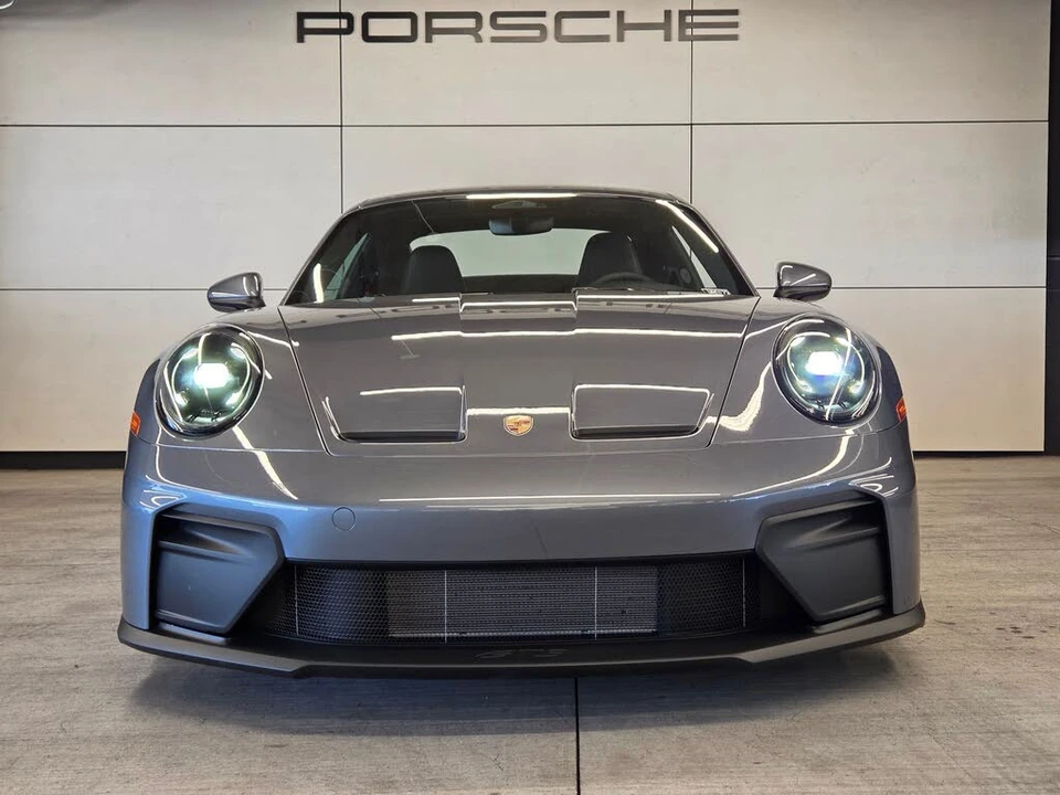 2026 Porsche 992 GT3 - Image 27 of 29
