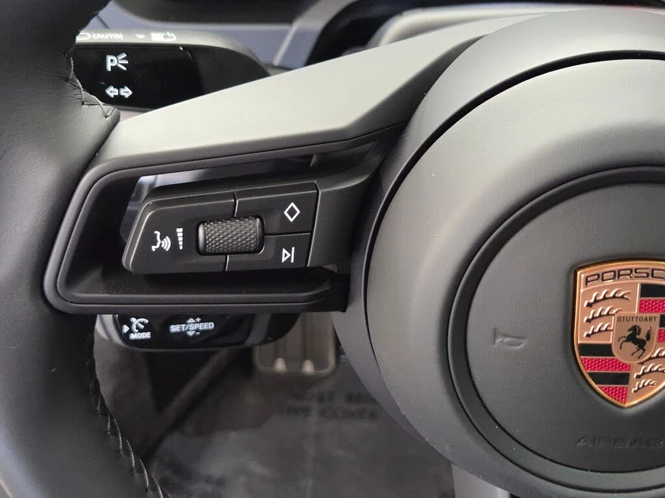 2026 Porsche 992 GT3 - Image 16 of 29