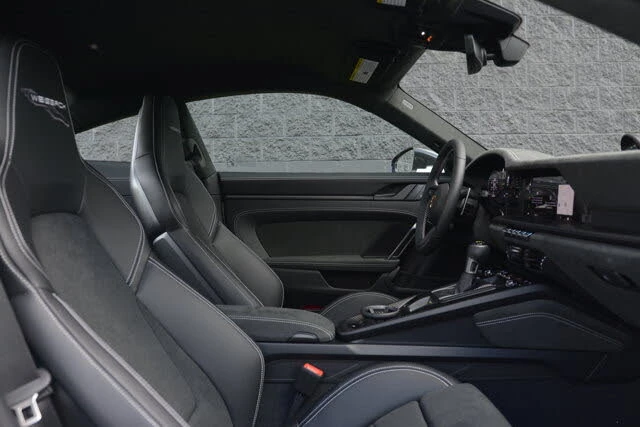 2026 Porsche 992 GT3 - Image 25 of 31