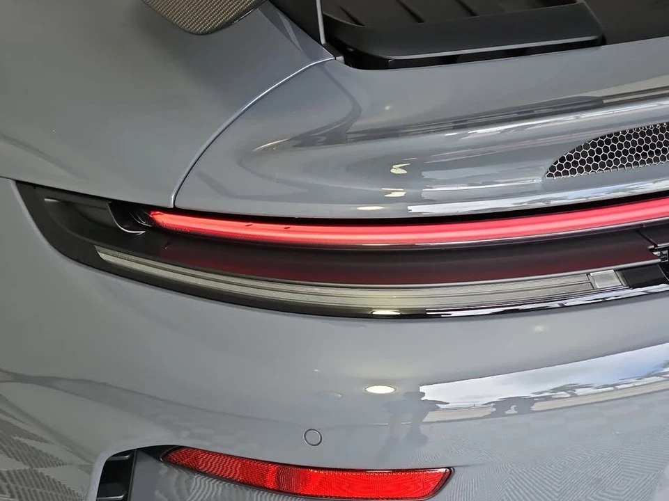 2026 Porsche 992 GT3 - Image 27 of 31