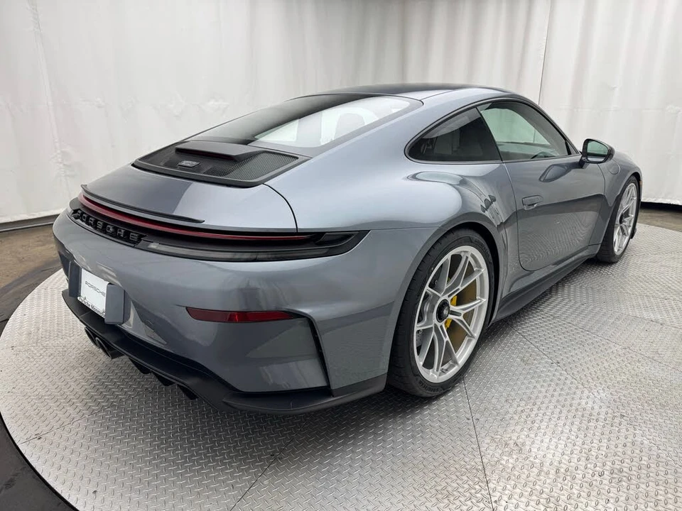 2026 Porsche 992 GT3 - Image 13 of 31