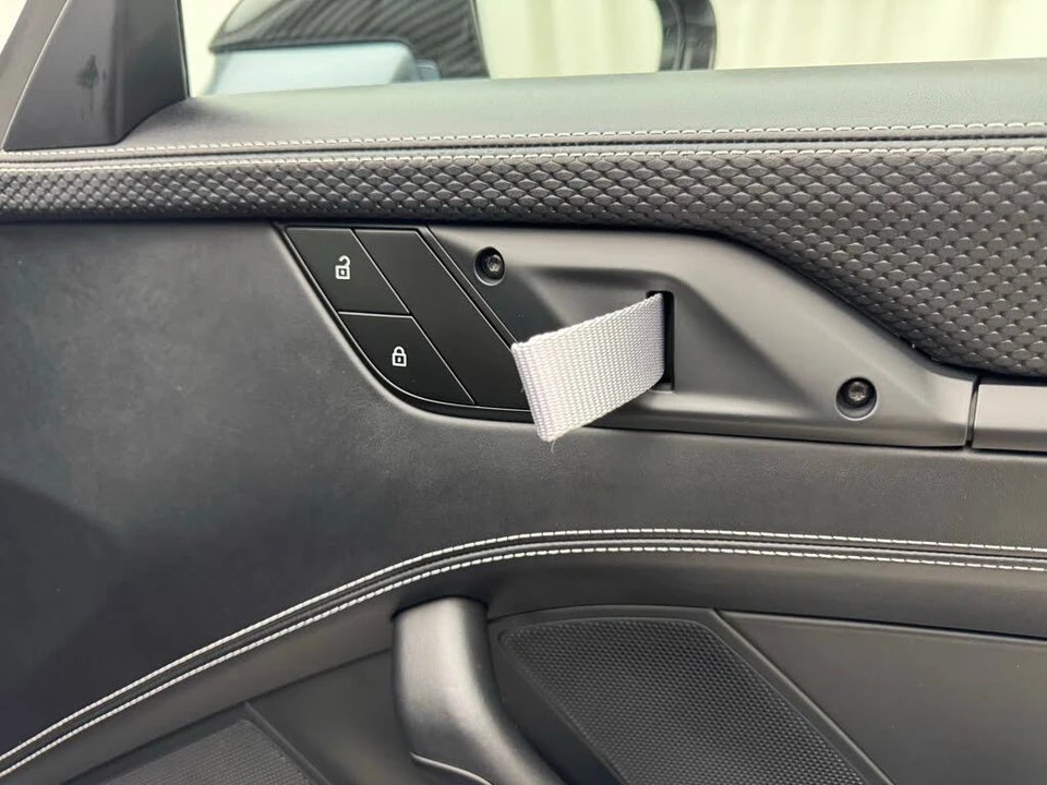 2026 Porsche 992 GT3 - Image 22 of 31