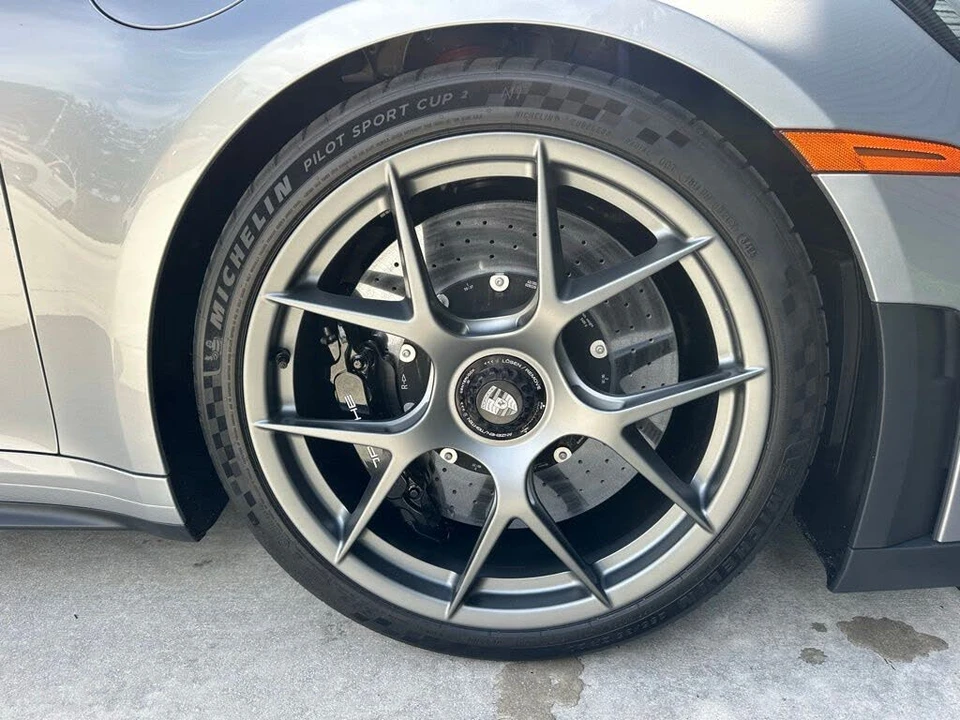 2026 Porsche 992 GT3 - Image 15 of 31