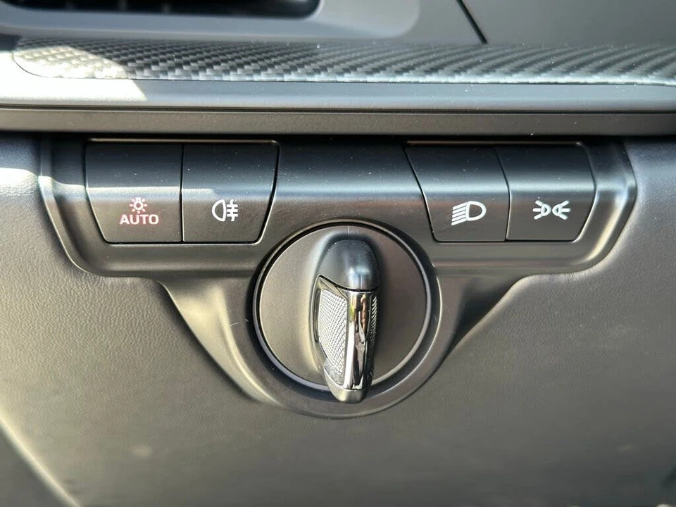 2026 Porsche 992 GT3 - Image 25 of 31