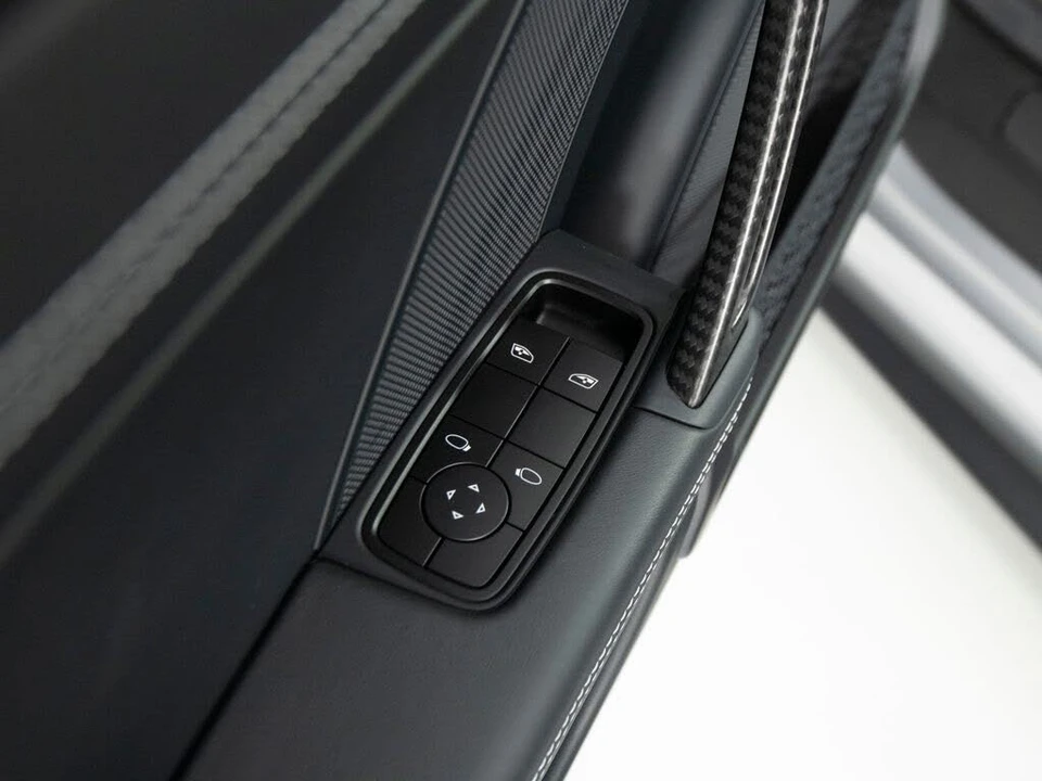 2026 Porsche 992 GT3 - Image 20 of 31