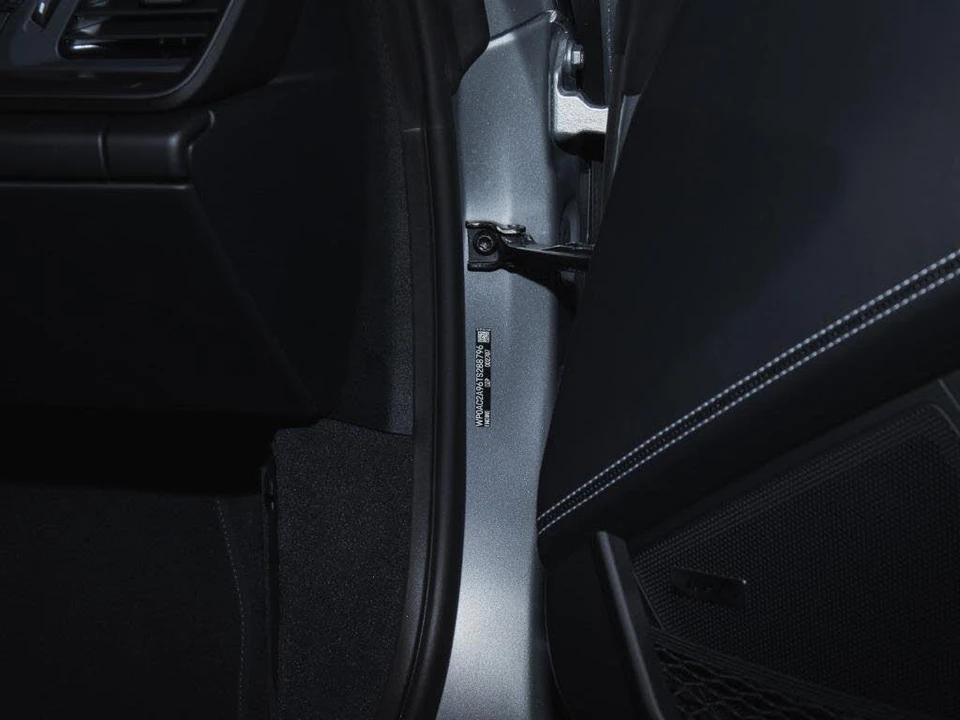 2026 Porsche 992 GT3 - Image 20 of 31