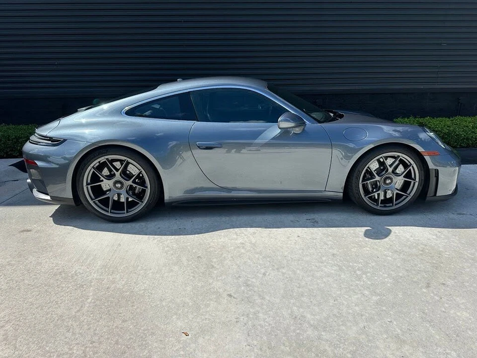 2026 Porsche 992 GT3 - Image 11 of 31