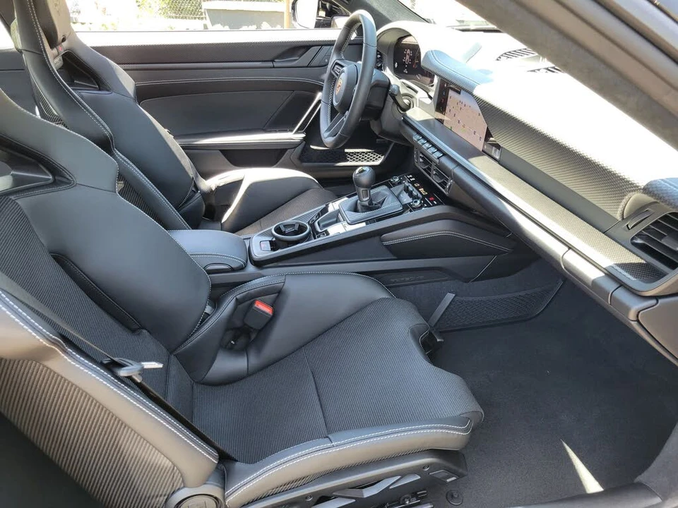 2026 Porsche 992 GT3 - Image 26 of 31