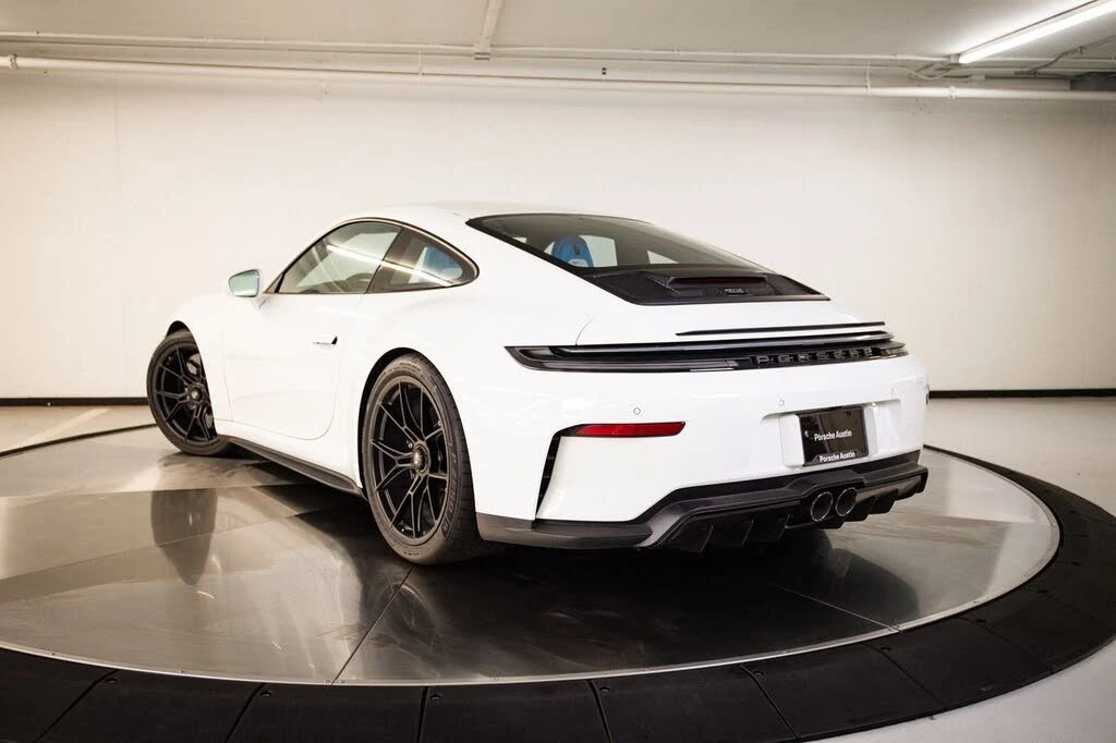 2026 Porsche 992 GT3 - Image 3 of 29