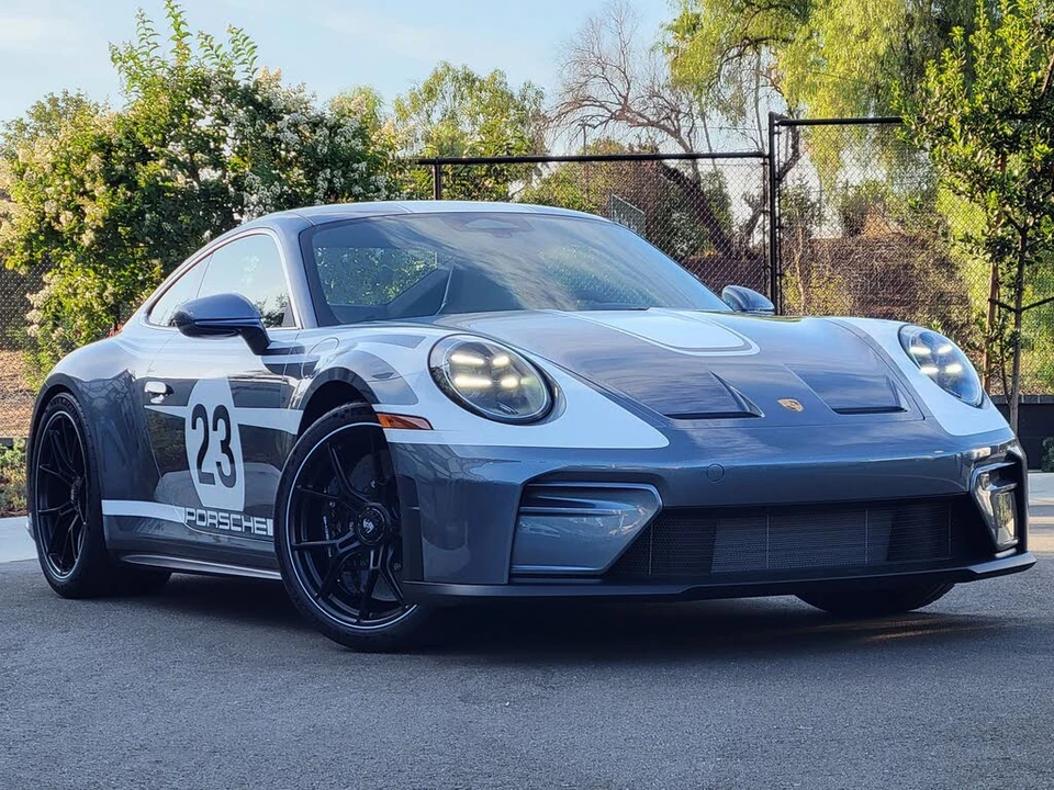 2026 Porsche 992 GT3 - Image 9 of 31