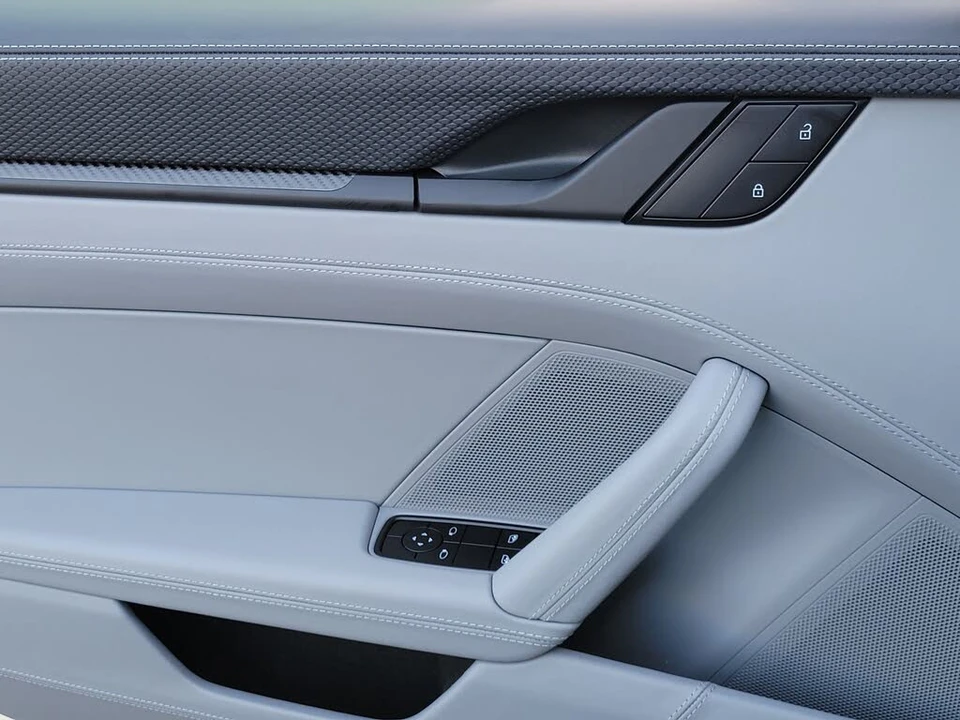 2026 Porsche 992 GT3 - Image 24 of 31