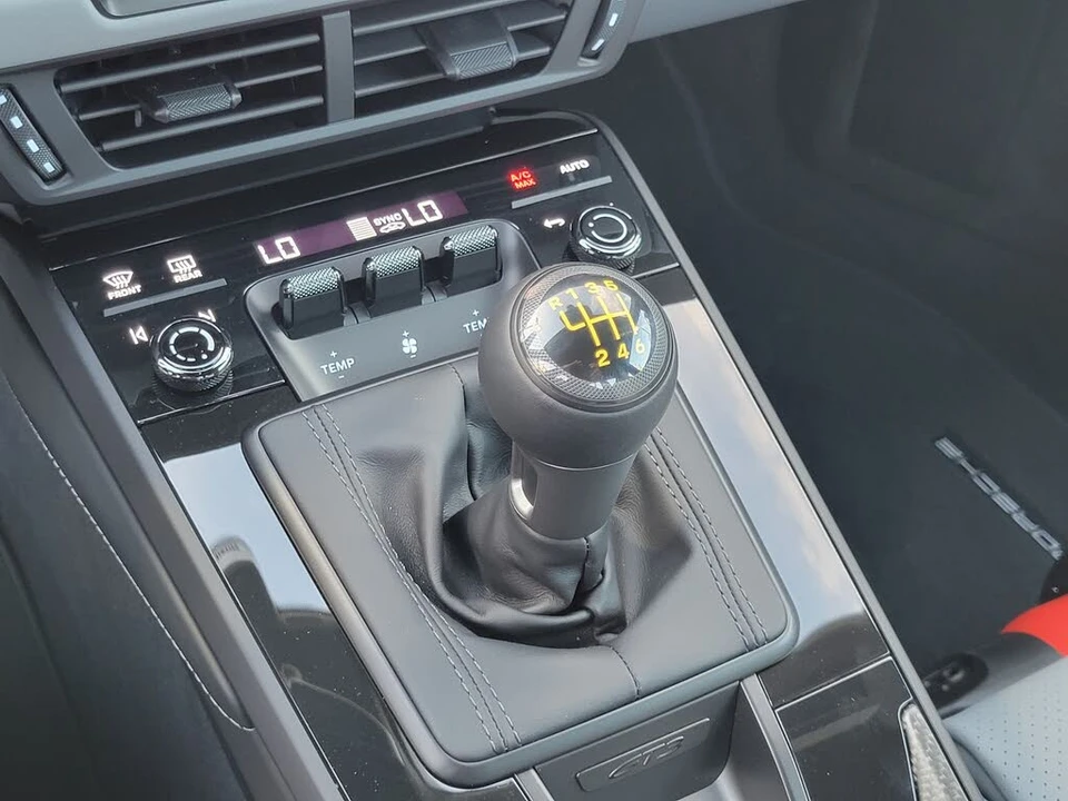 2026 Porsche 992 GT3 - Image 21 of 31