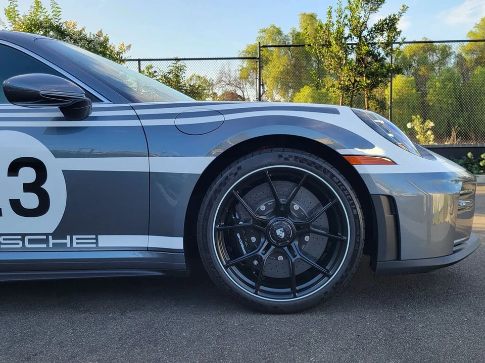 2026 Porsche 992 GT3 - Image 11 of 31