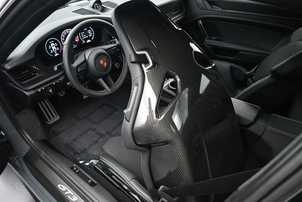 2026 Porsche 992 GT3 - Image 25 of 31