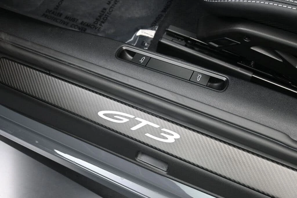 2026 Porsche 992 GT3 - Image 29 of 31