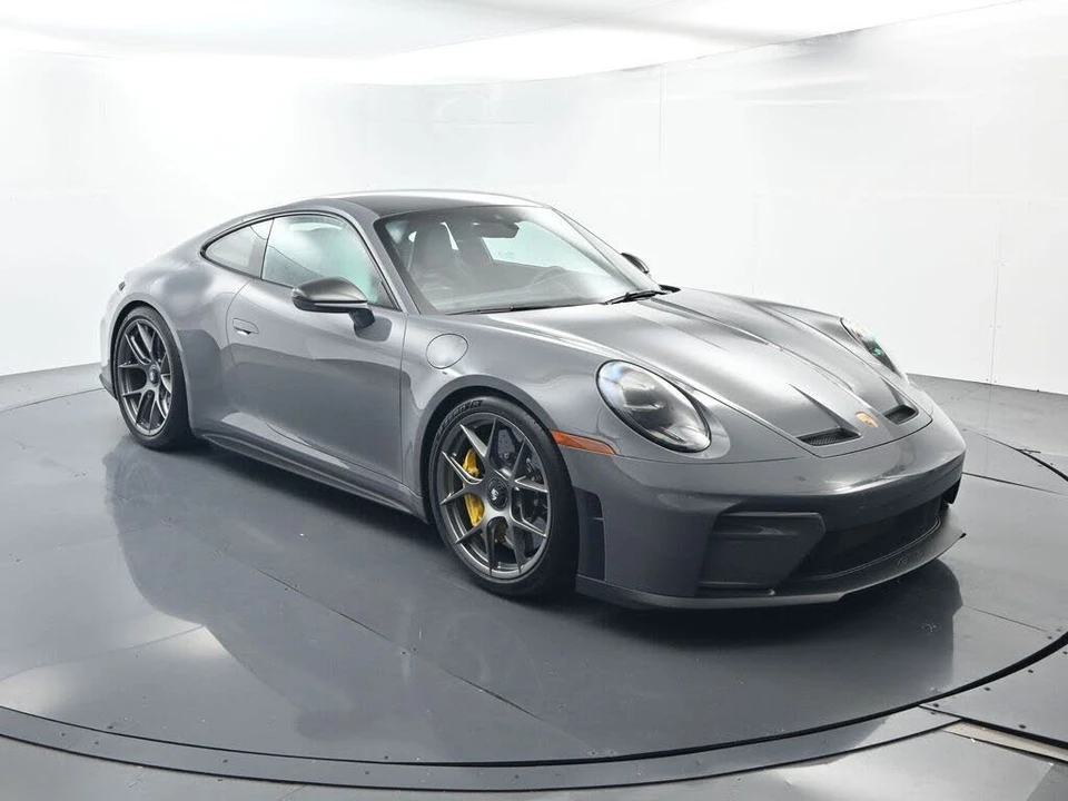 2026 Porsche 992 GT3 - Image 17 of 31