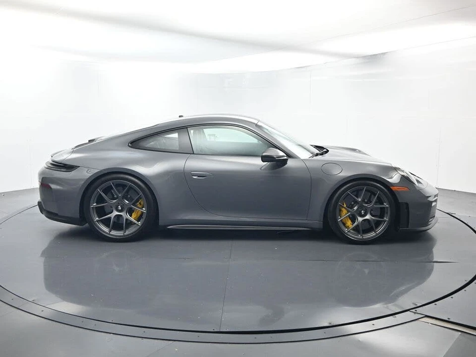 2026 Porsche 992 GT3 - Image 16 of 31