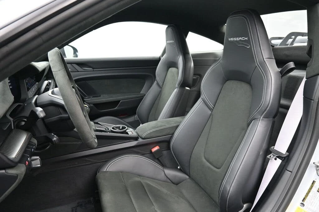 2026 Porsche 992 GT3 - Image 5 of 31