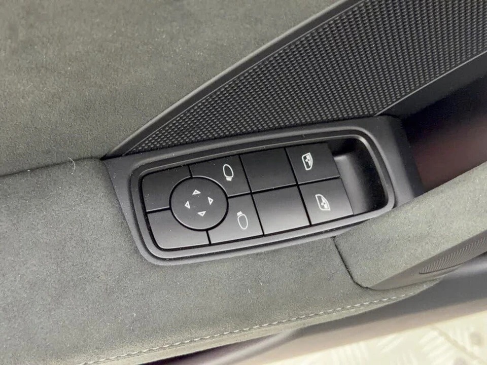 2026 Porsche 992 GT3 - Image 15 of 25