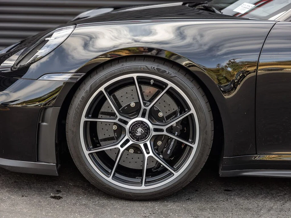 2026 Porsche 992 GT3 - Image 23 of 28