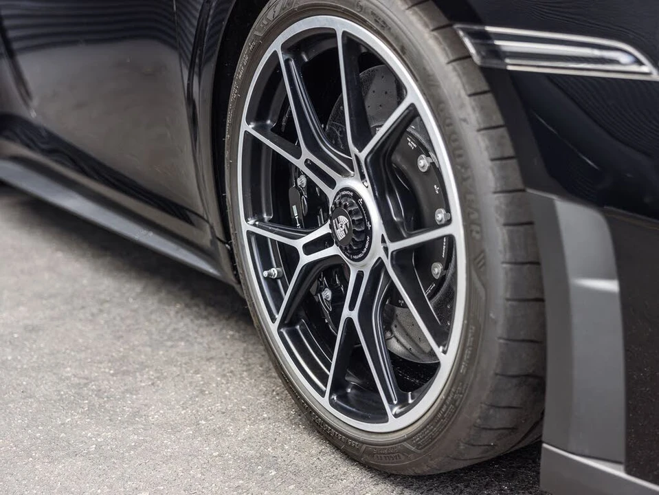 2026 Porsche 992 GT3 - Image 21 of 28