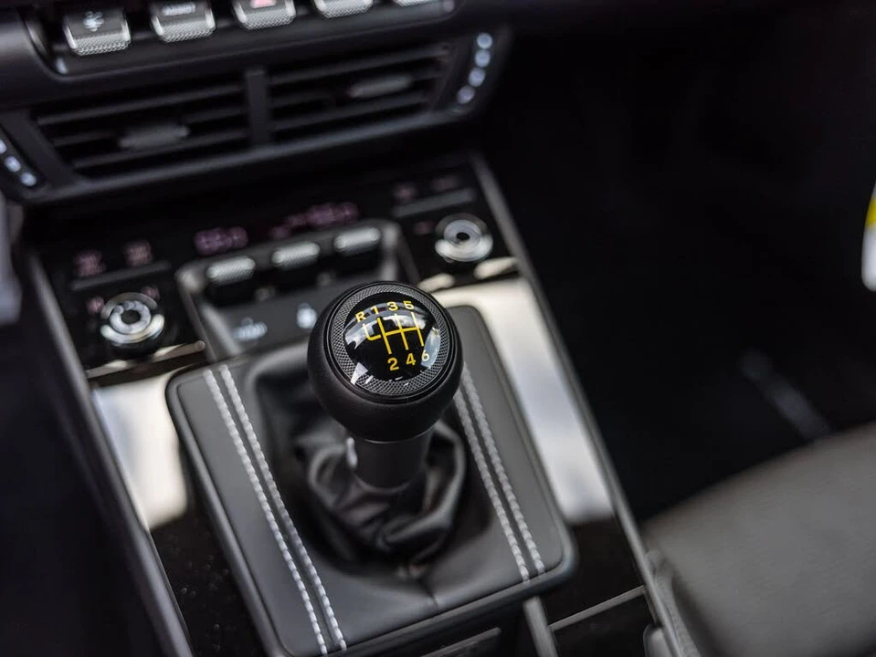 2026 Porsche 992 GT3 - Image 17 of 28
