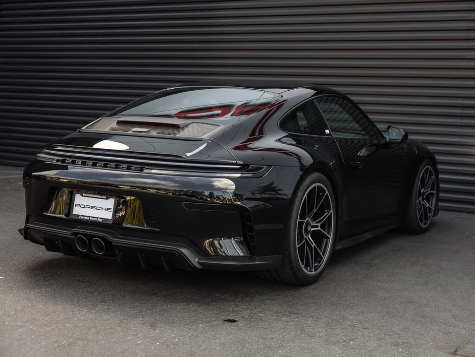 2026 Porsche 992 GT3 - Image 9 of 28