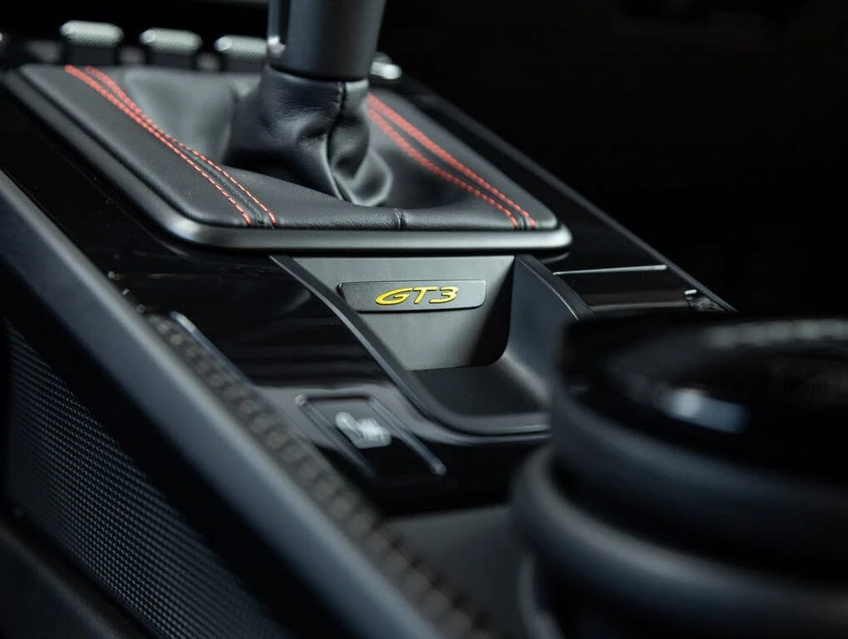 2026 Porsche 992 GT3 - Image 29 of 31
