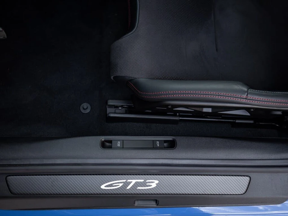 2026 Porsche 992 GT3 - Image 21 of 31