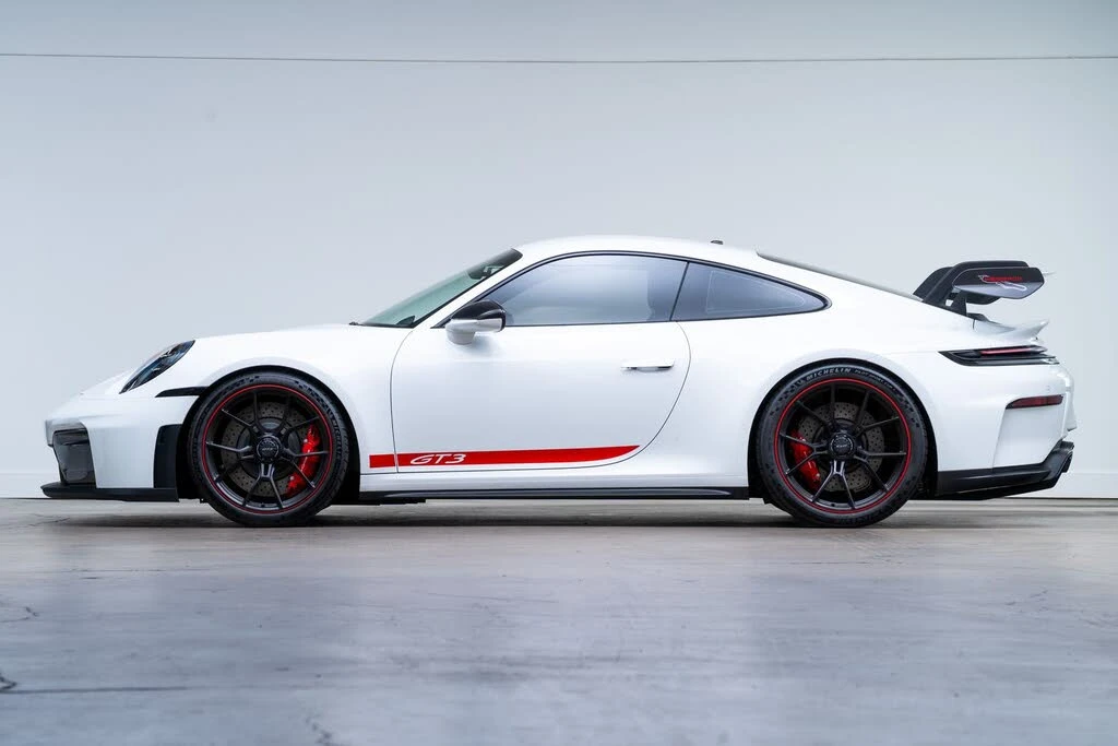2026 Porsche 992 GT3 - Image 4 of 31