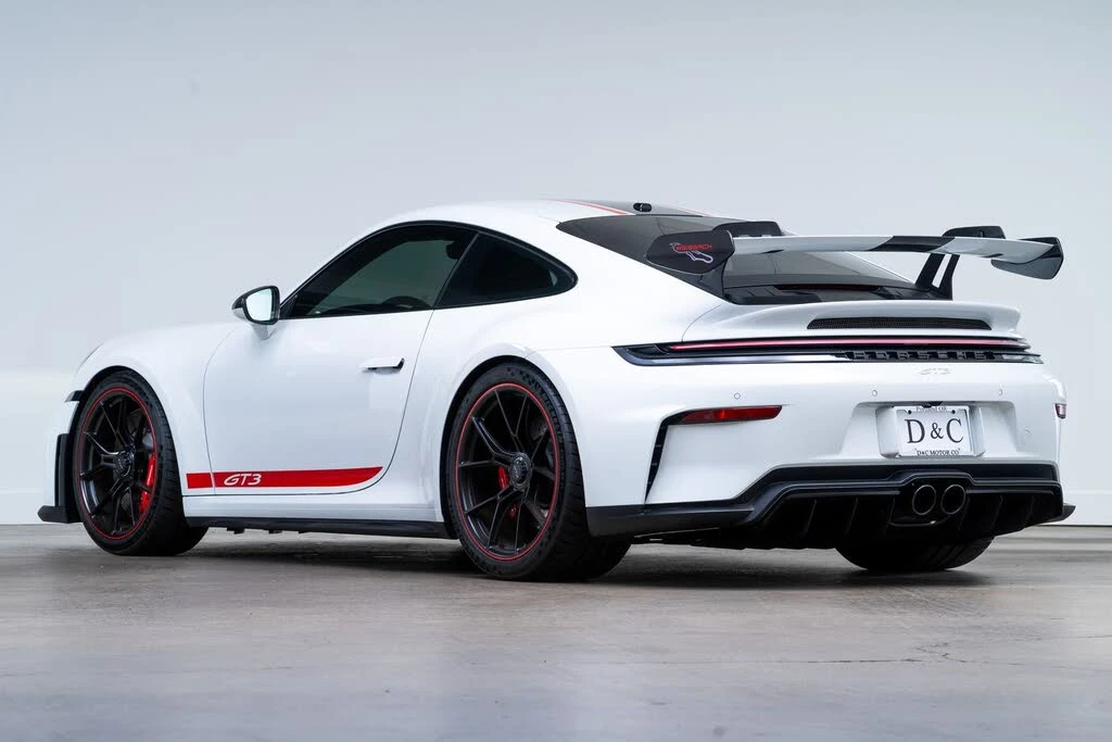 2026 Porsche 992 GT3 - Image 5 of 31