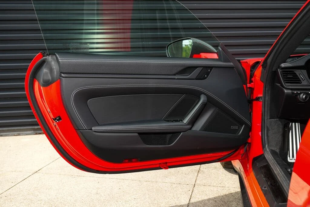 2026 Porsche 992 GT3 - Image 18 of 31