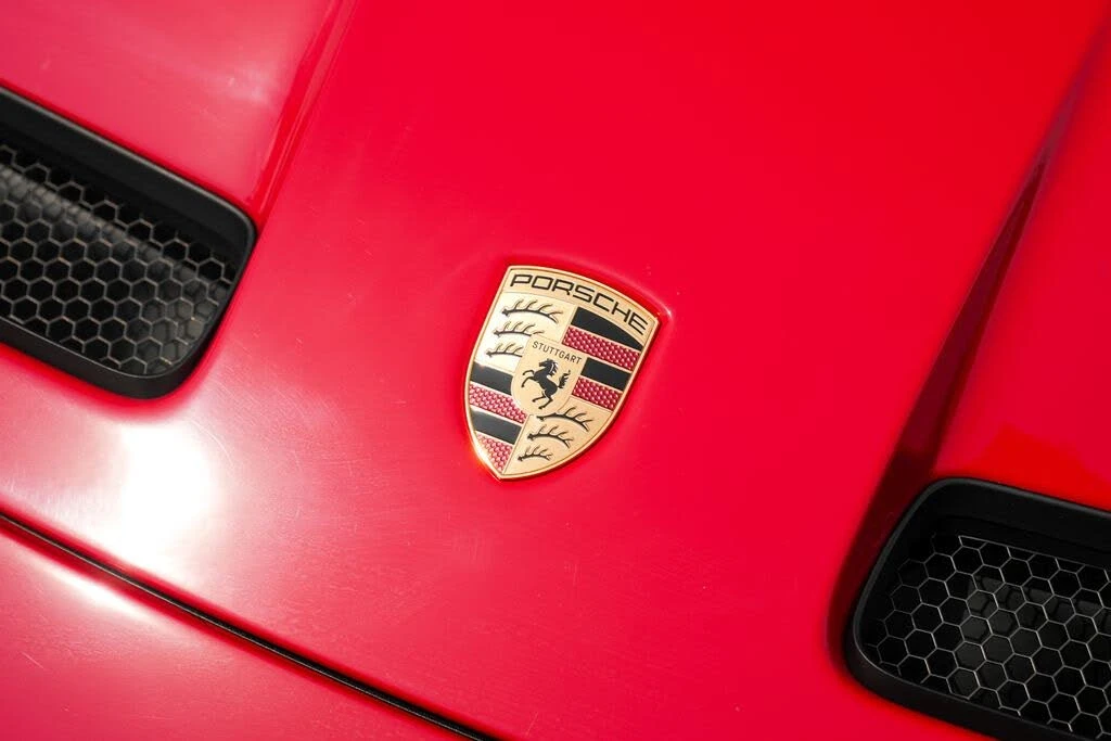 2026 Porsche 992 GT3 - Image 8 of 31