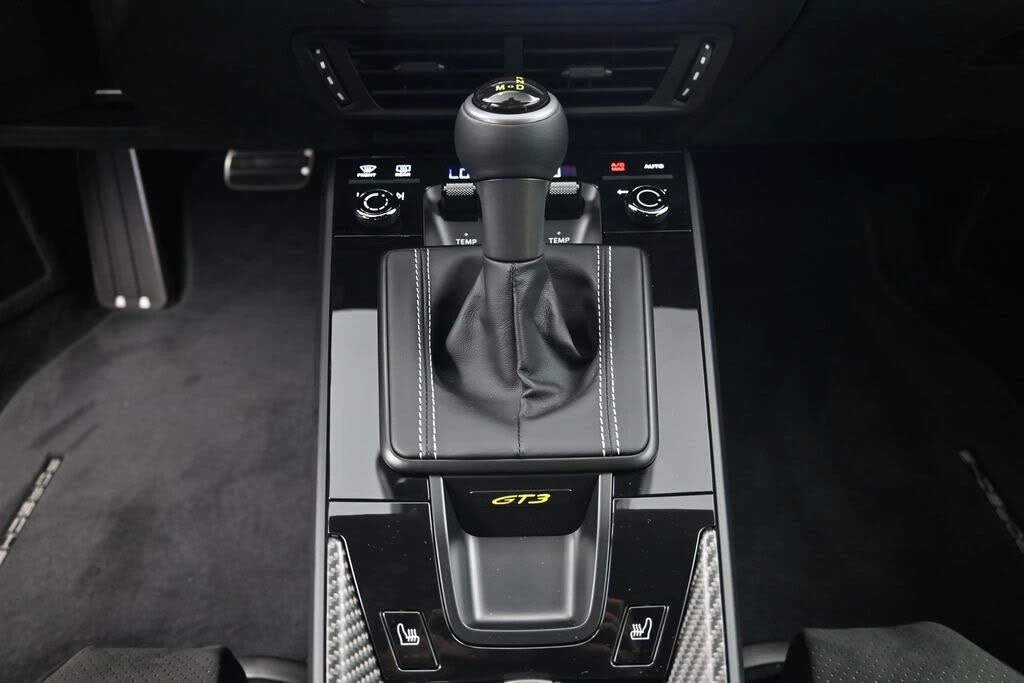 2026 Porsche 992 GT3 - Image 18 of 31