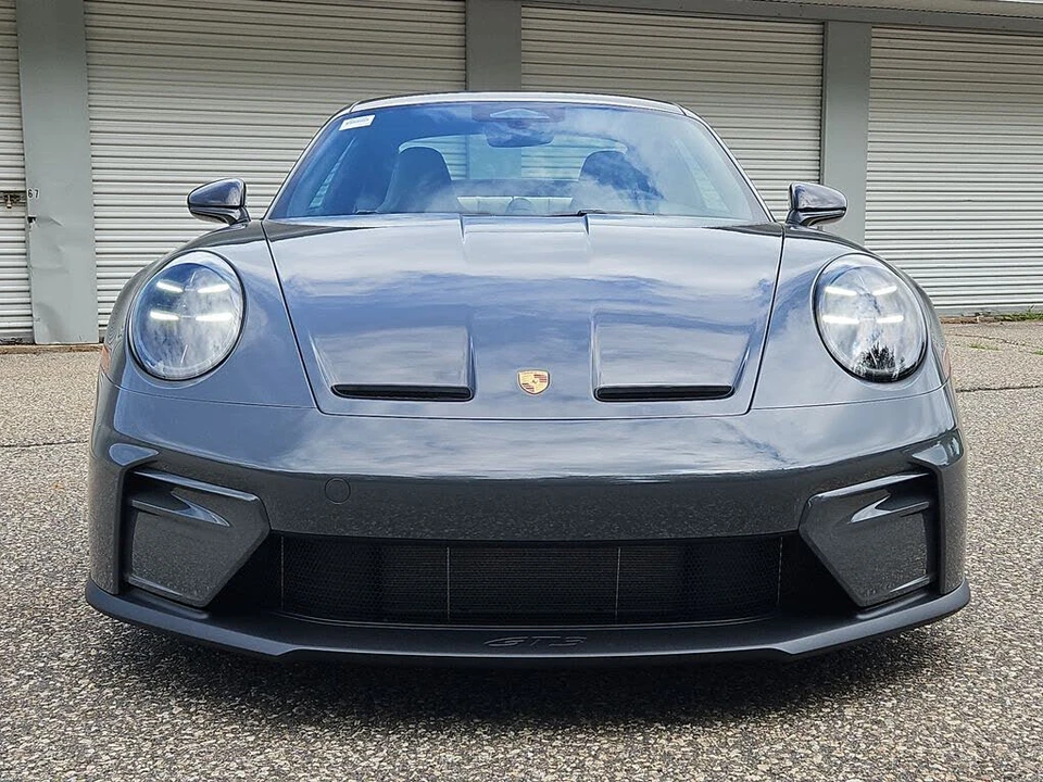 2026 Porsche 992 GT3 - Image 10 of 31