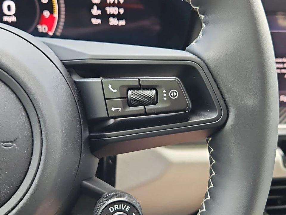 2026 Porsche 992 GT3 - Image 26 of 31