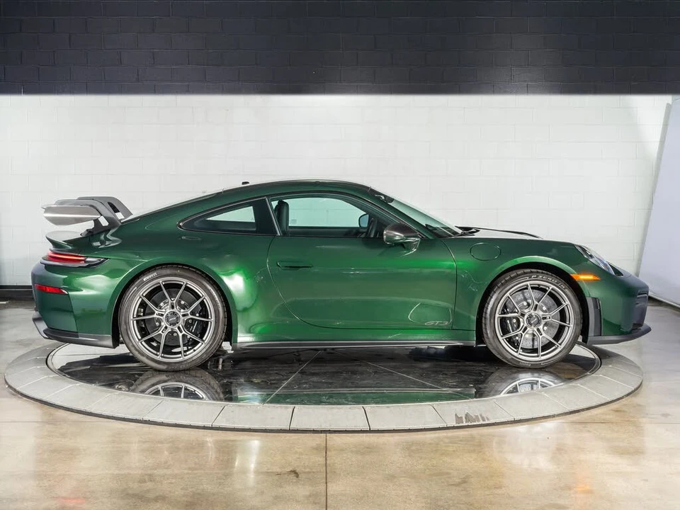 2026 Porsche 992 GT3 - Image 7 of 29