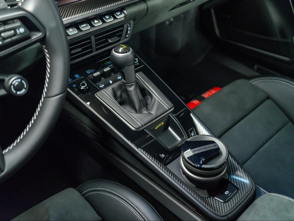 2026 Porsche 992 GT3 - Image 23 of 29