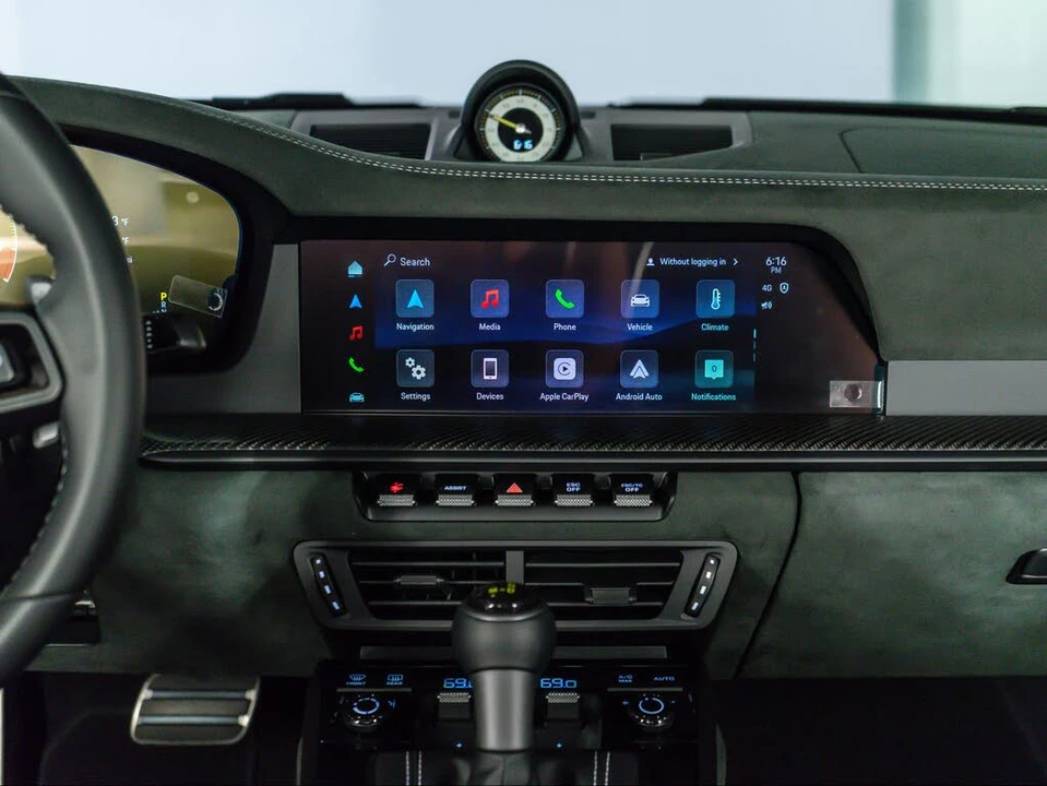 2026 Porsche 992 GT3 - Image 24 of 29