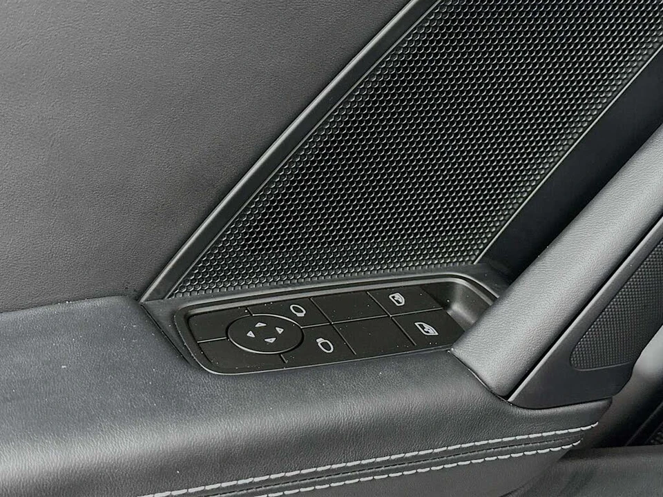 2026 Porsche 992 GT3 - Image 11 of 31