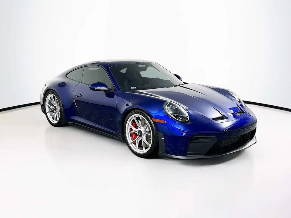 2026 Porsche 992 GT3 - Image 7 of 31