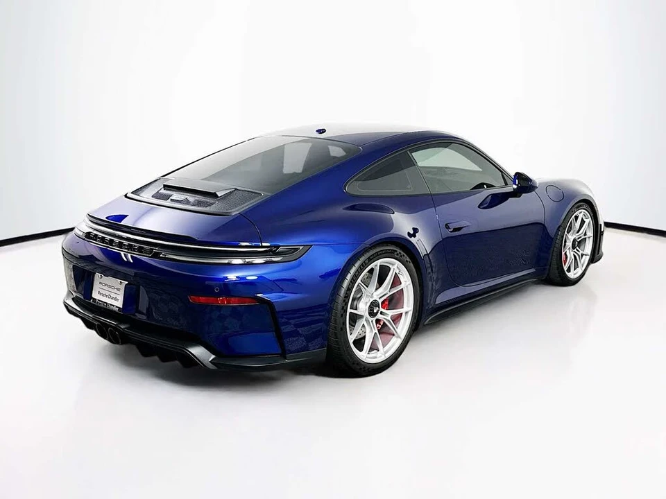 2026 Porsche 992 GT3 - Image 9 of 31