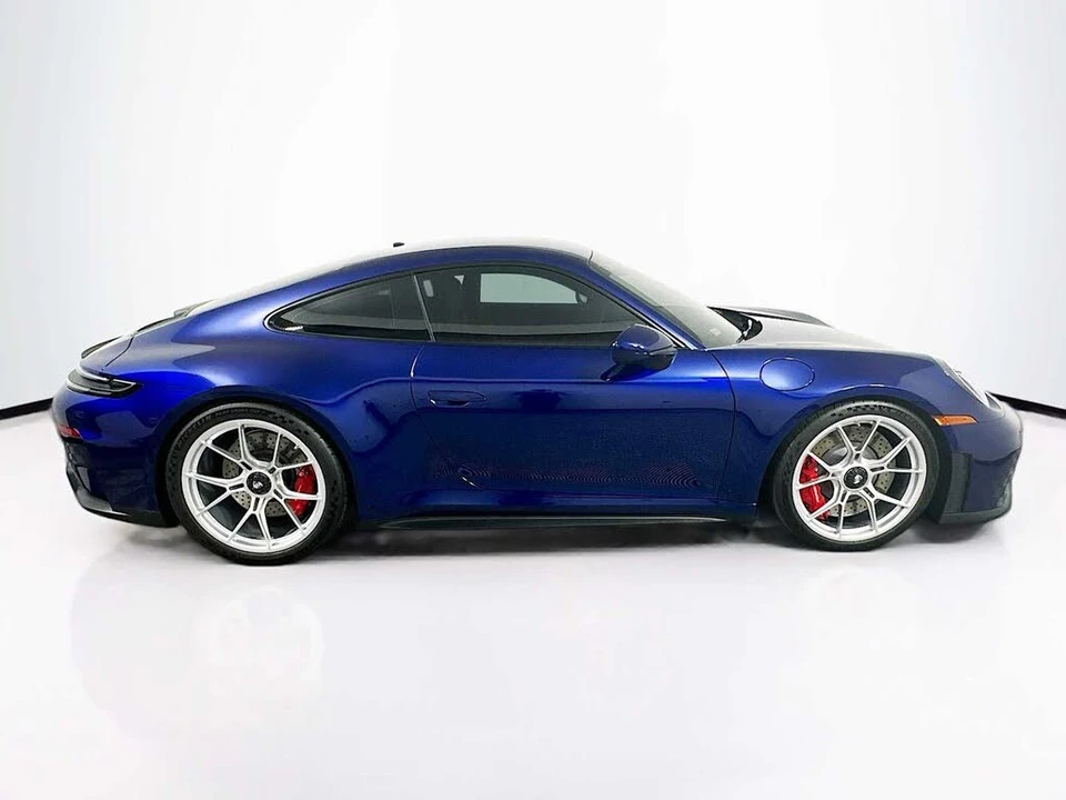 2026 Porsche 992 GT3 - Image 8 of 31