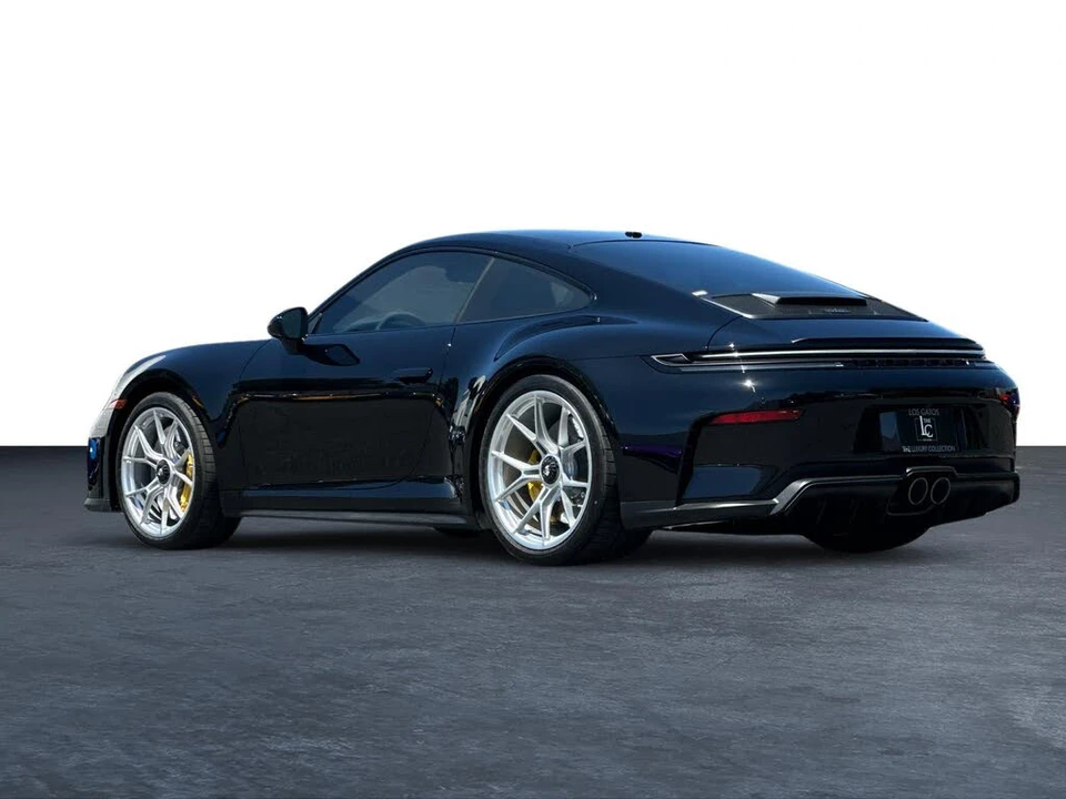 2026 Porsche 992 GT3 - Image 5 of 29