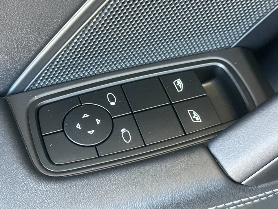 2026 Porsche 992 GT3 - Image 11 of 29