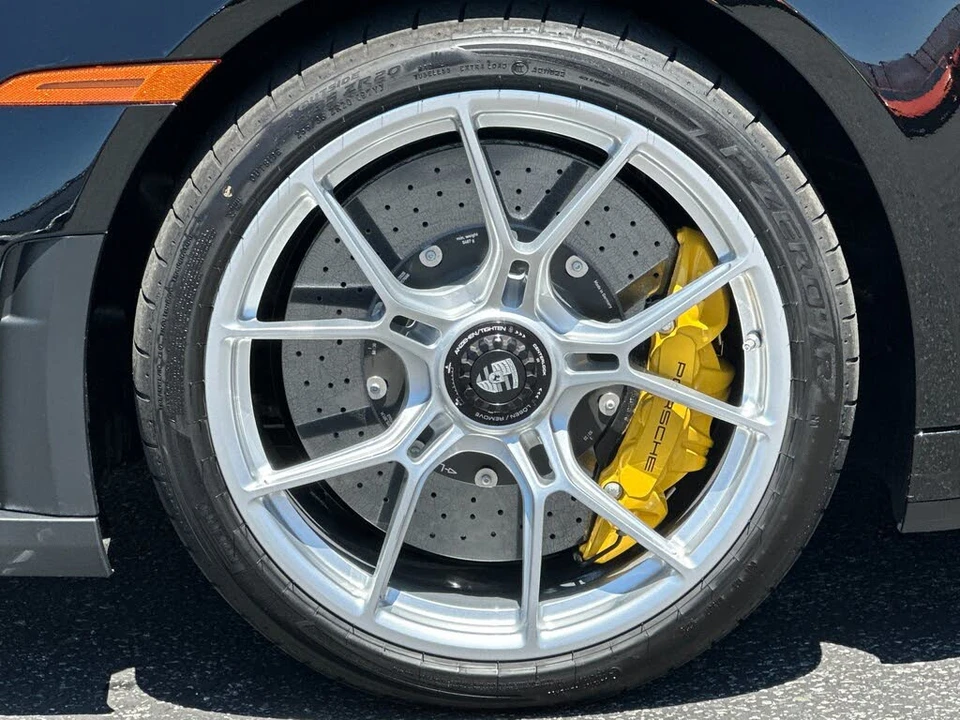 2026 Porsche 992 GT3 - Image 28 of 29